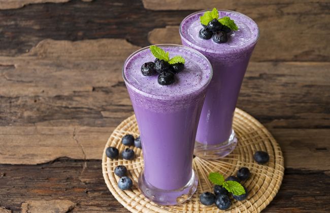 jugo-violeta-arandanos